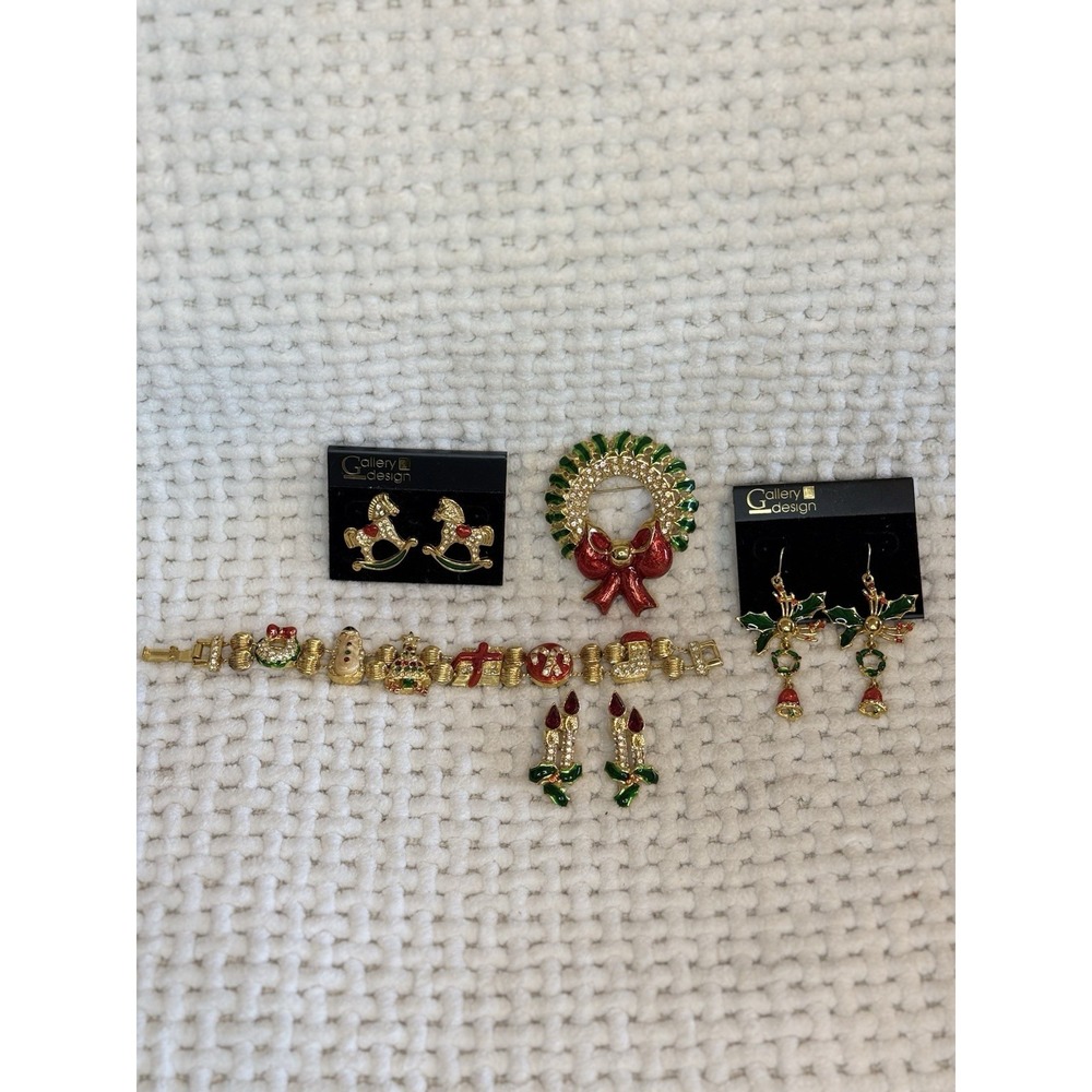 Vintage Christmas Jewelry Lot (5) – Gallery Designs Earrings Bracelet Brooch
